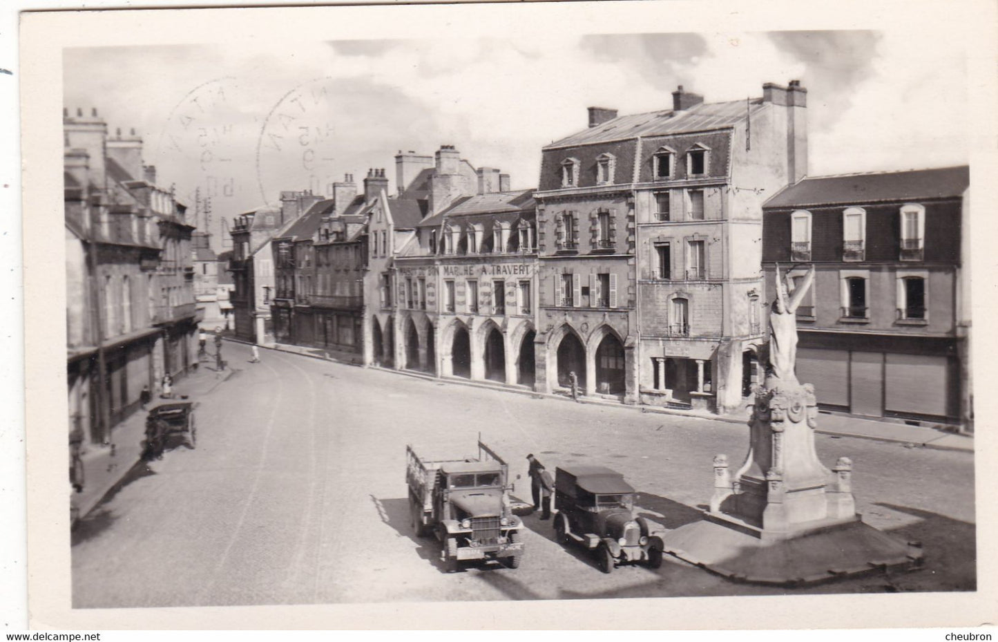 Maisons à Arcades de Carentan - 35-NORDV02
