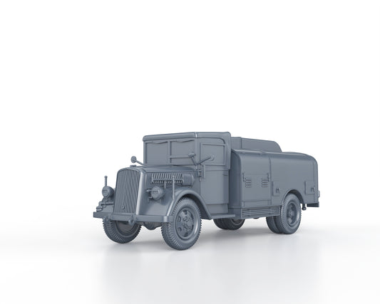 OPEL BLITZ TANKER (solid)