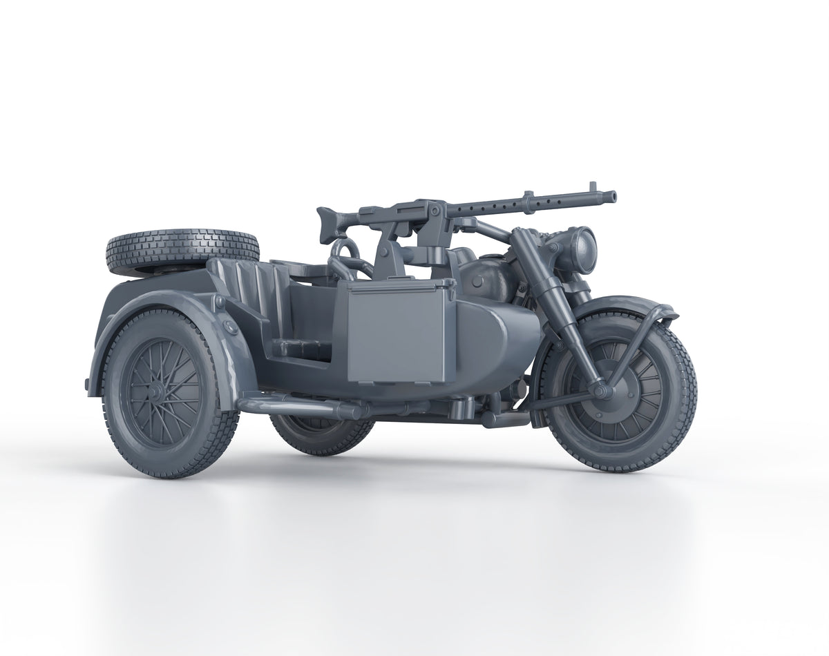 BMW R75 with sidecar and MG-34