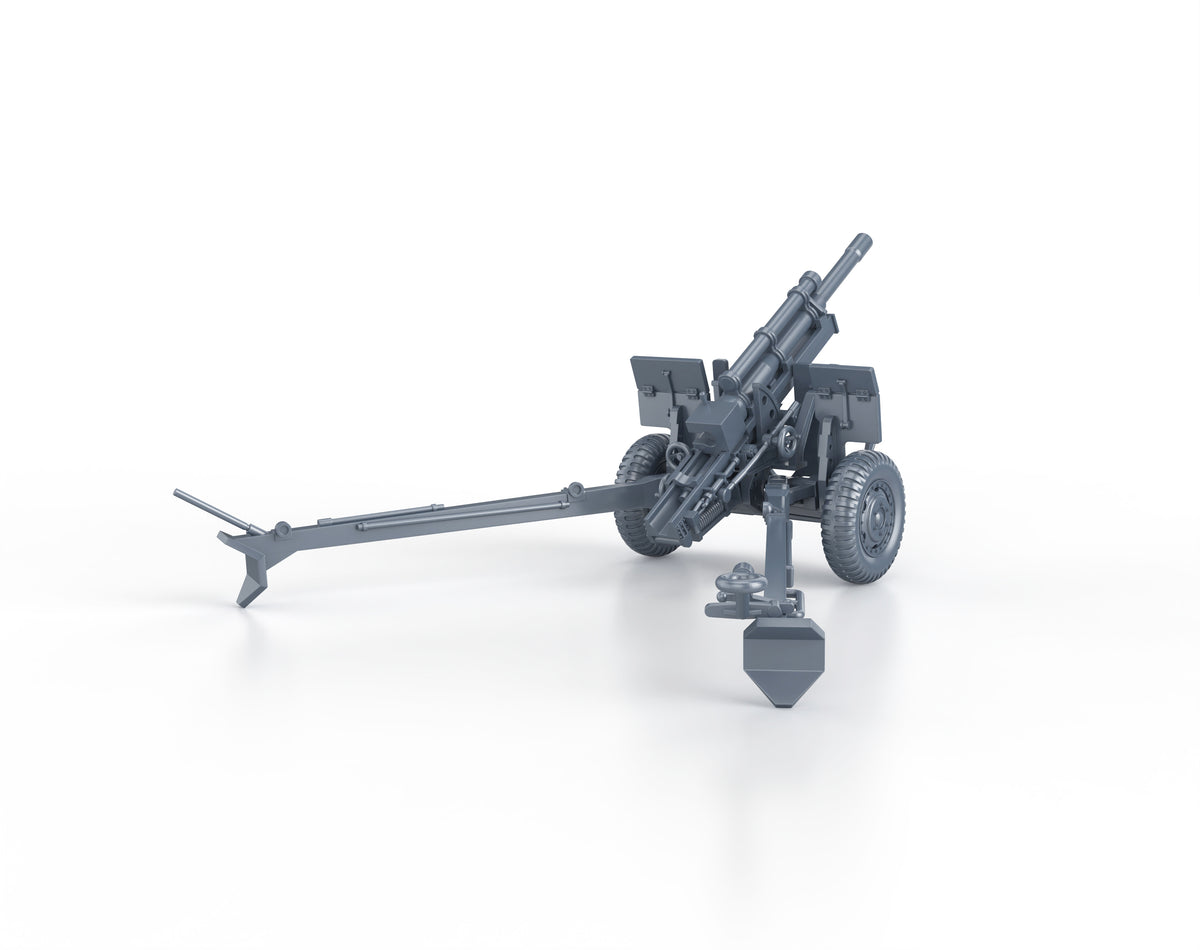 M-101 (M2A1) 105mm howitzer (firing)